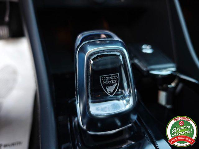 VOLVO XC40 D3 AWD Geartronic Inscription