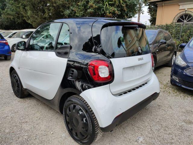 SMART ForTwo 1.0 Youngster OK NEOPATENTATI CRUISE,CLIMA ..