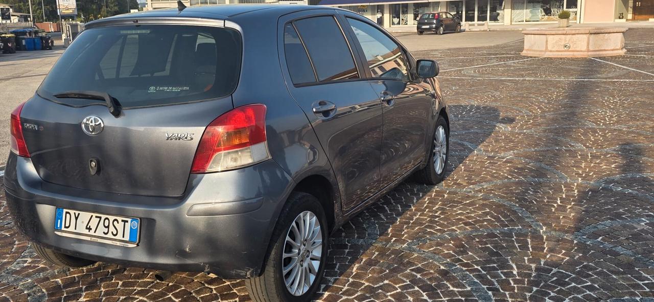 Toyota Yaris 1.3 5 porte M-MT Sol