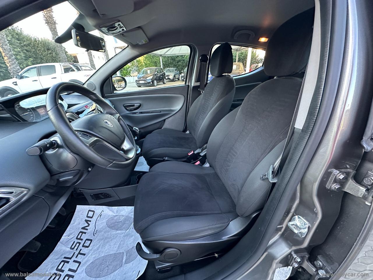 LANCIA Ypsilon 1.2 69 CV 5p. Gold