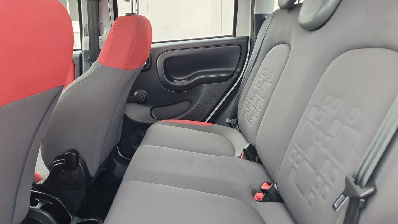Fiat Panda 0.9 TWINAIR TURBO NATURAL POWER LOUNGE