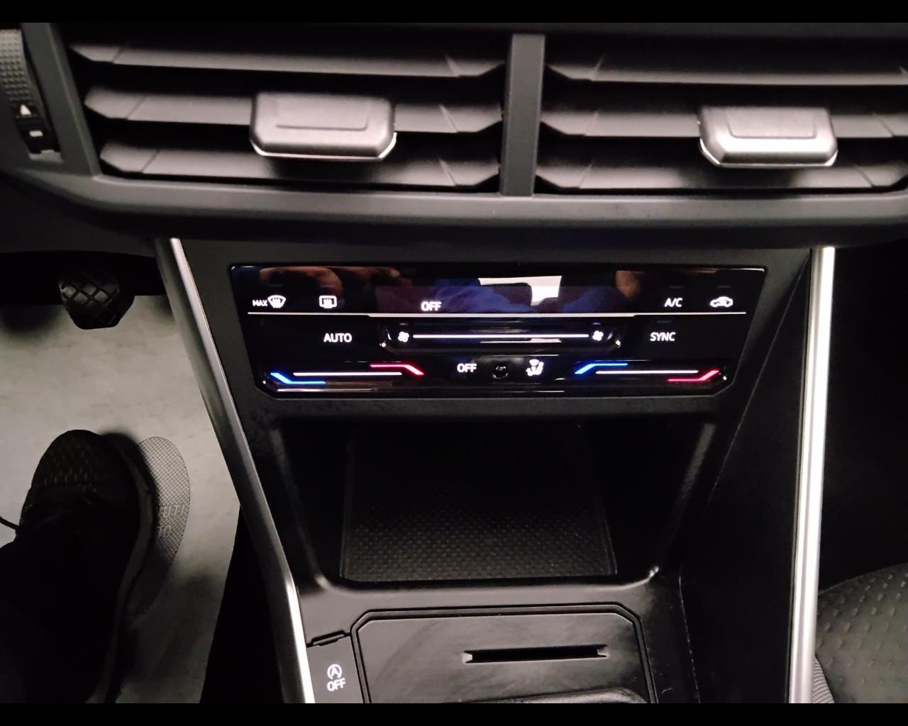 VOLKSWAGEN Taigo - Taigo 1.0 tsi Life 95cv