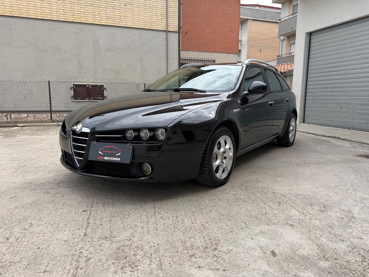 Alfa Romeo 159 1.9 JTDm 16V Sportwagon Distinctive