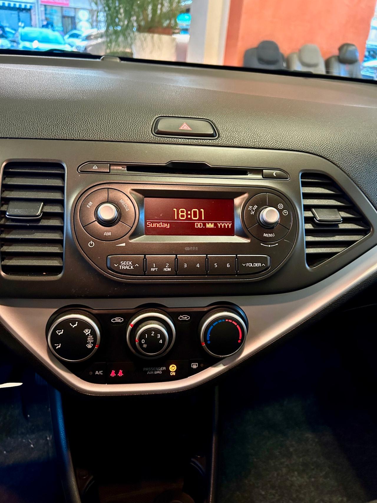 Kia Picanto 1.0 12V 5 porte Glam TUA A 99€ AL MESE