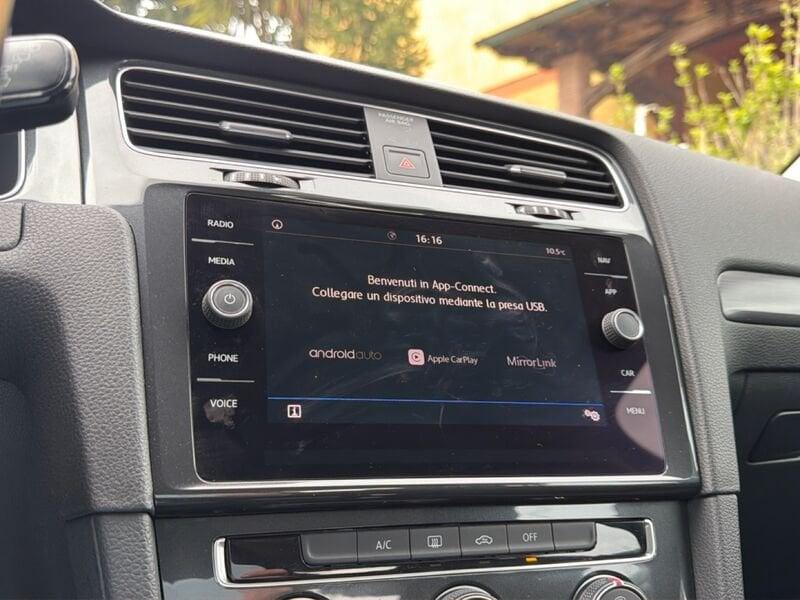 Volkswagen Golf 1.6 TDI Business BMT DSG