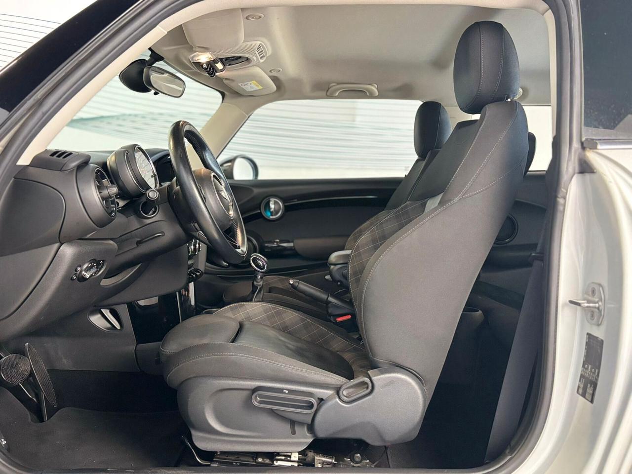 Mini Cooper D 1.5 Diesel 116 cv