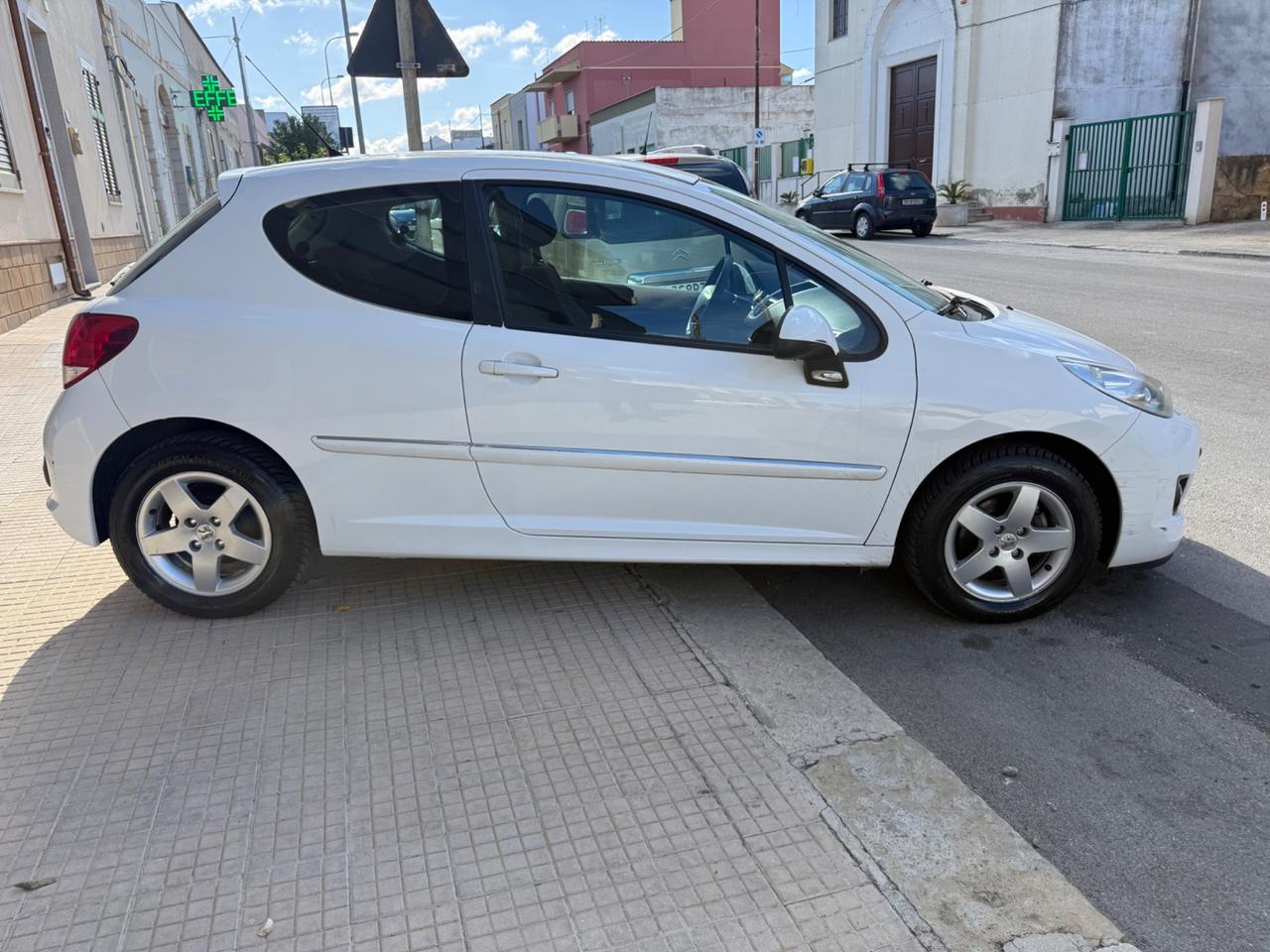 Peugeot 207 1.4 HDi 70CV FAP 3p. XS