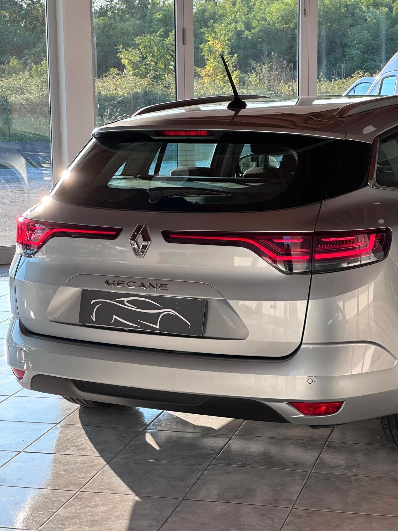 Renault Megane 2022 Sporter Blue dCi 115 CV EDC Business 2022