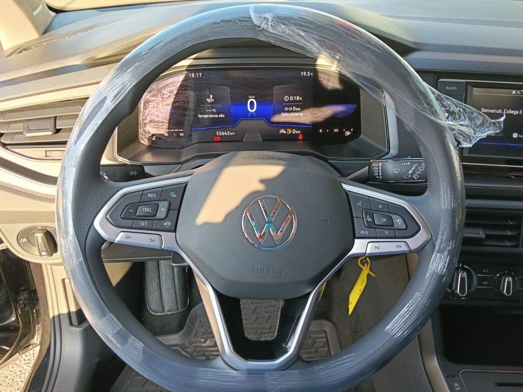 Volkswagen Polo 1.0 EVO 80 cv OK NEOPATENTATI (LED+NAVIG+SENSORI)