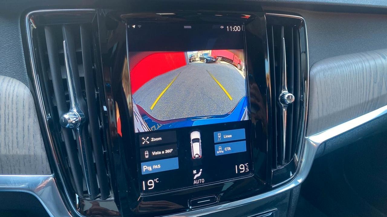VOLVO V90 CROSS COUNTRY B4 (d) AWD 2.0 (197CV) - VIRTUAL COCKPIT, TETTO PANORAMICO, PELLE TOTALE
