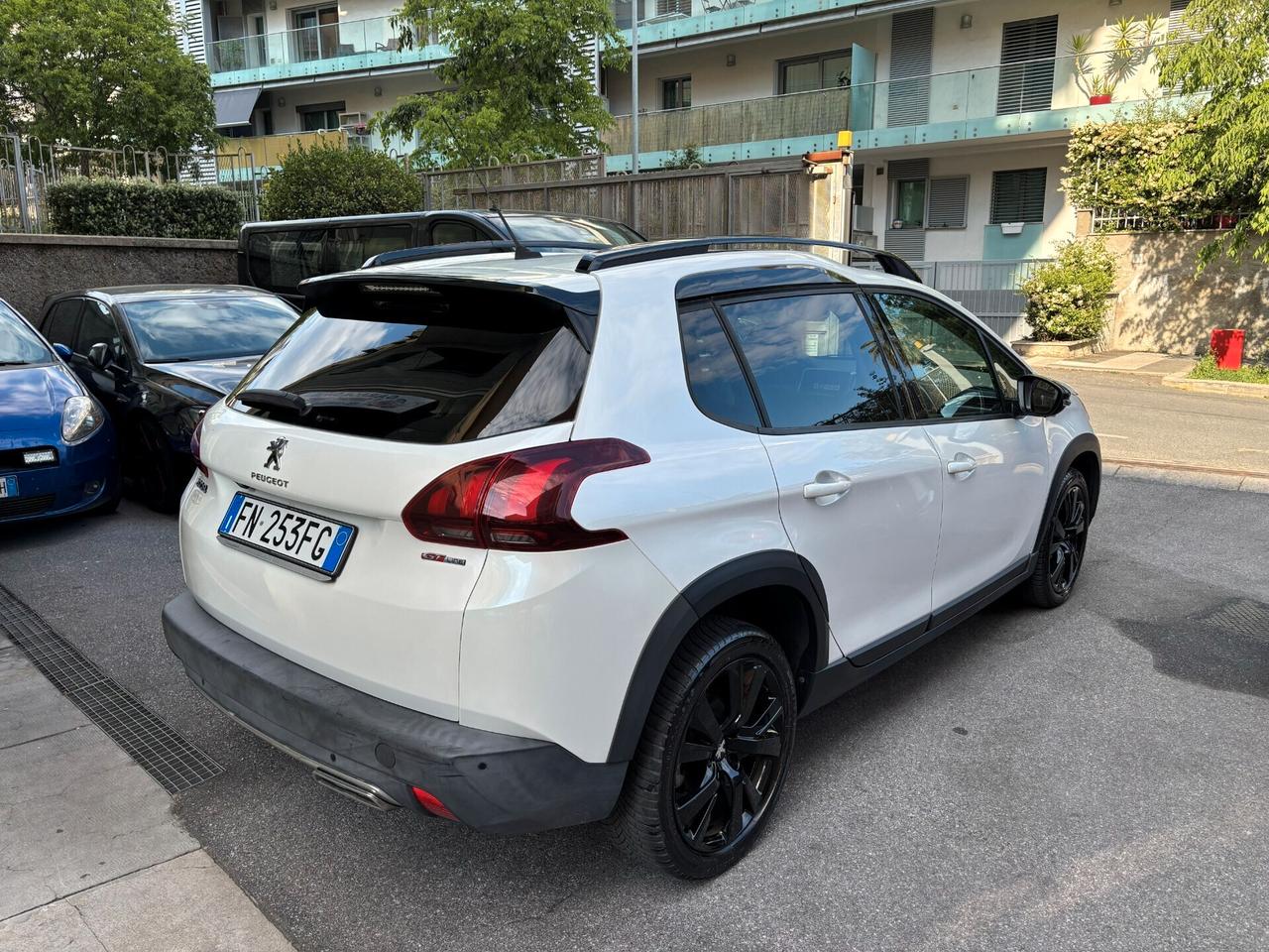Peugeot 2008 BlueHDi 120 S&S GT Line