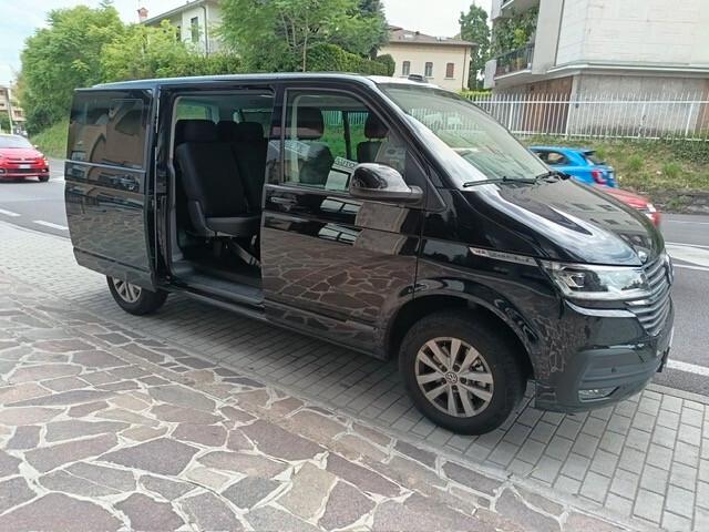 Volkswagen Caravelle T6.1 2.0 TDI 150CV COMFORTLINE PASSO CORTO, IVA ESPOSTA, 42.000 KM