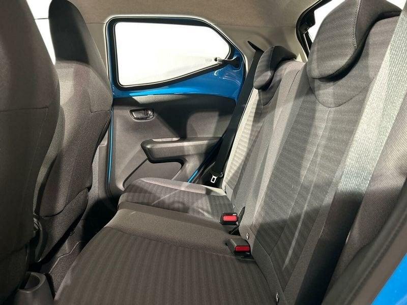 Toyota Aygo Aygo Connect 1.0 VVT-i 72 CV 5 porte x-play