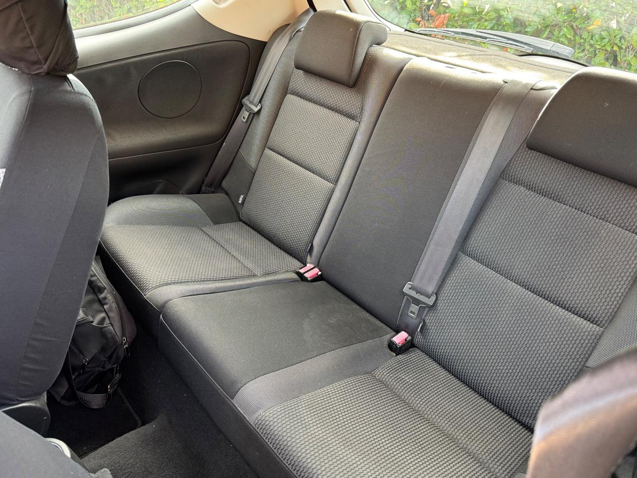 PEUGEOT 207 1.4 benzina - POCHI KM - 2010