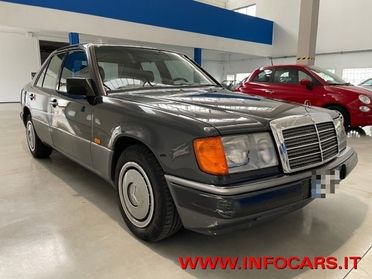 MERCEDES-BENZ 200 E cat W 124 FASCIONATA DA COLLEZIONE