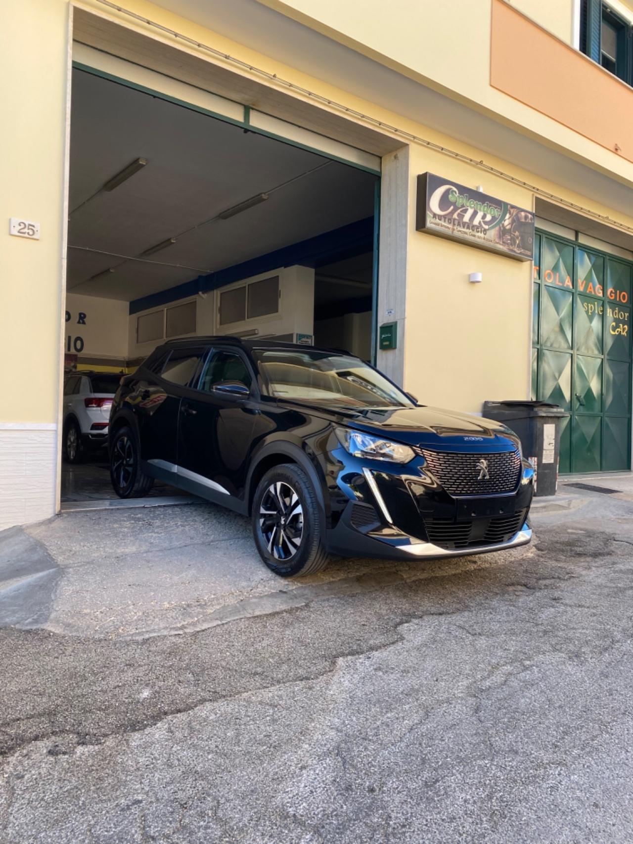 Peugeot 2008 PureTech 100 S&S Allure Pack