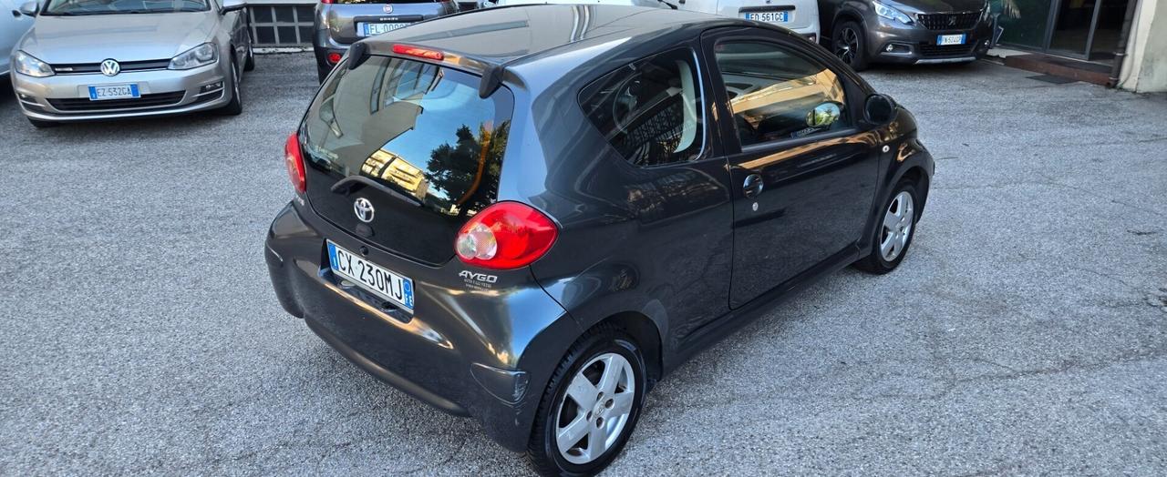 Toyota Aygo 1.0 12V VVT-i 3 porte Sol