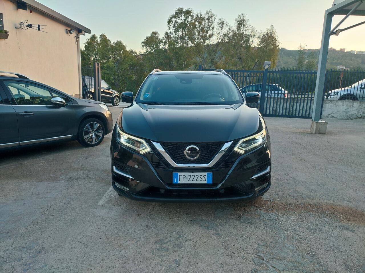 Nissan Qashqai Tekna - TETTO PANORAMICO -