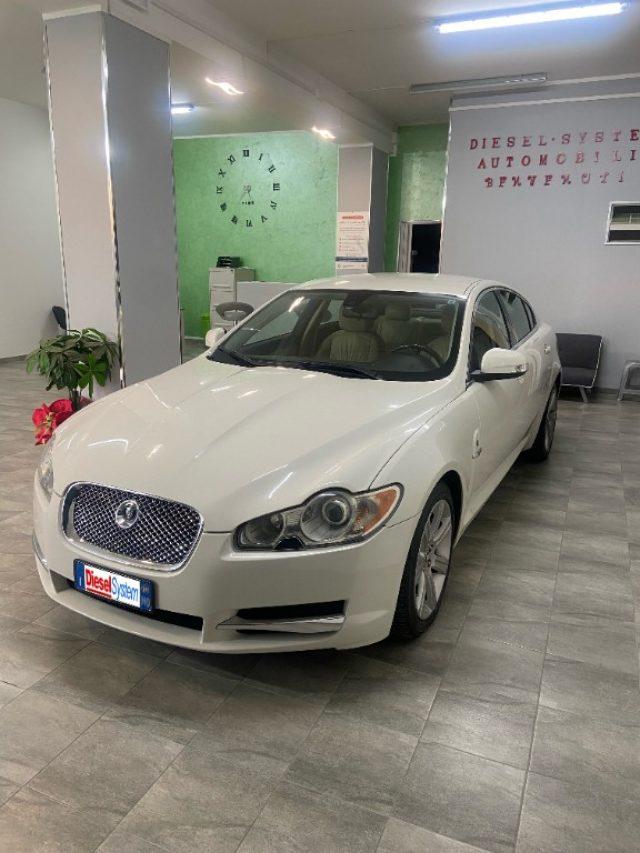 JAGUAR XF 2.7D V6 Premium Luxury