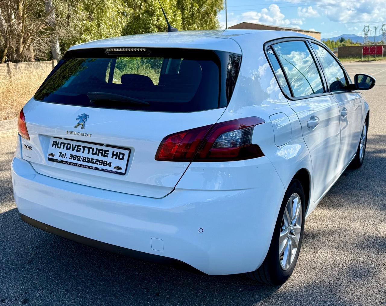 Peugeot 308 BlueHDi 130 S&S Business