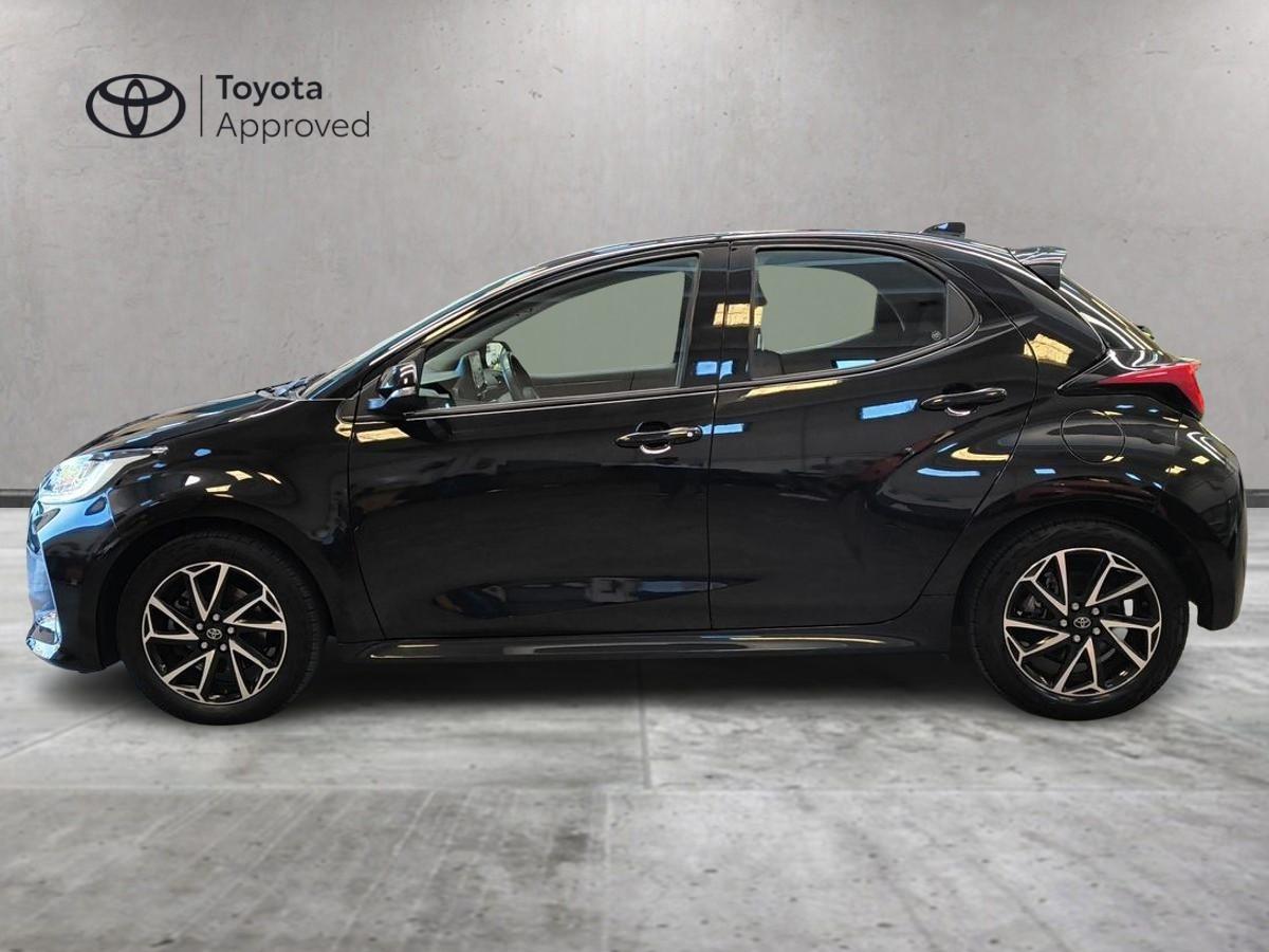 TOYOTA Yaris 4ª serie - Yaris 1.5 Hybrid 5 porte Trend