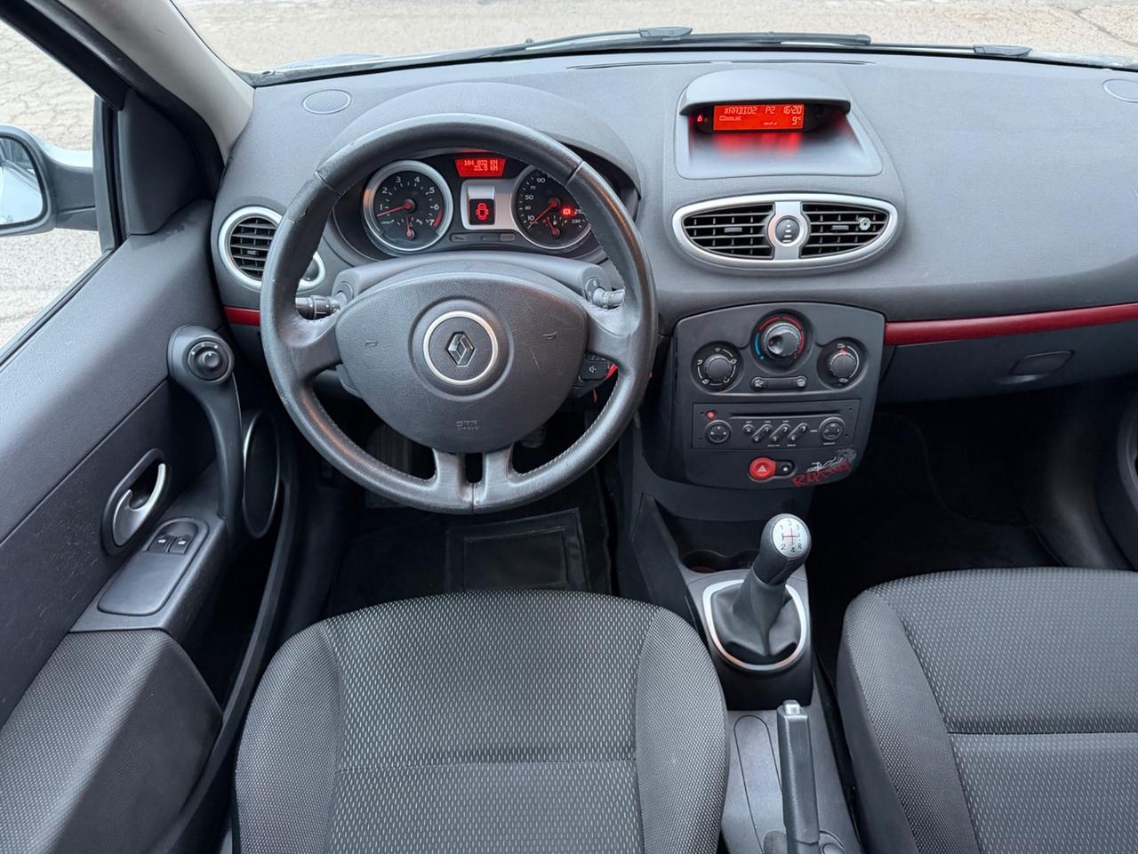 Renault Clio 1.2 benzina 75 cv 2008 100.000 km