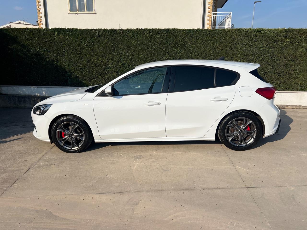 Ford Focus 1.0 EcoBoost Hybrid 155 CV 5p. ST-Line X