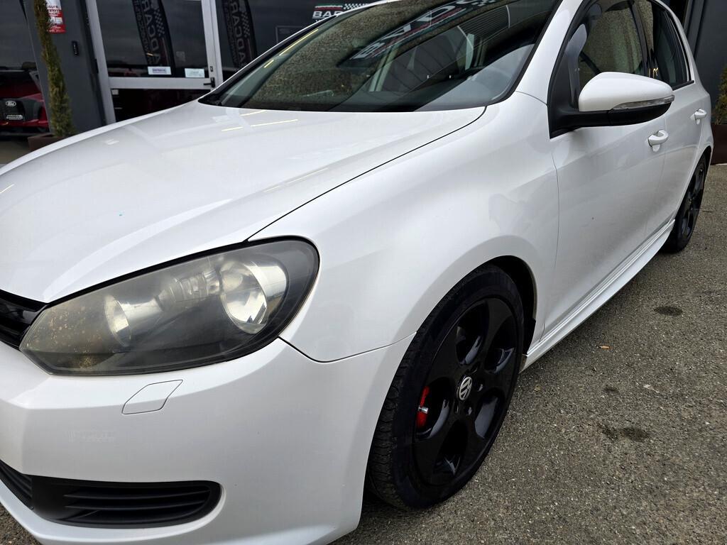 Volkswagen Golf 1.6 TDI 105CV COMFORTLINE
