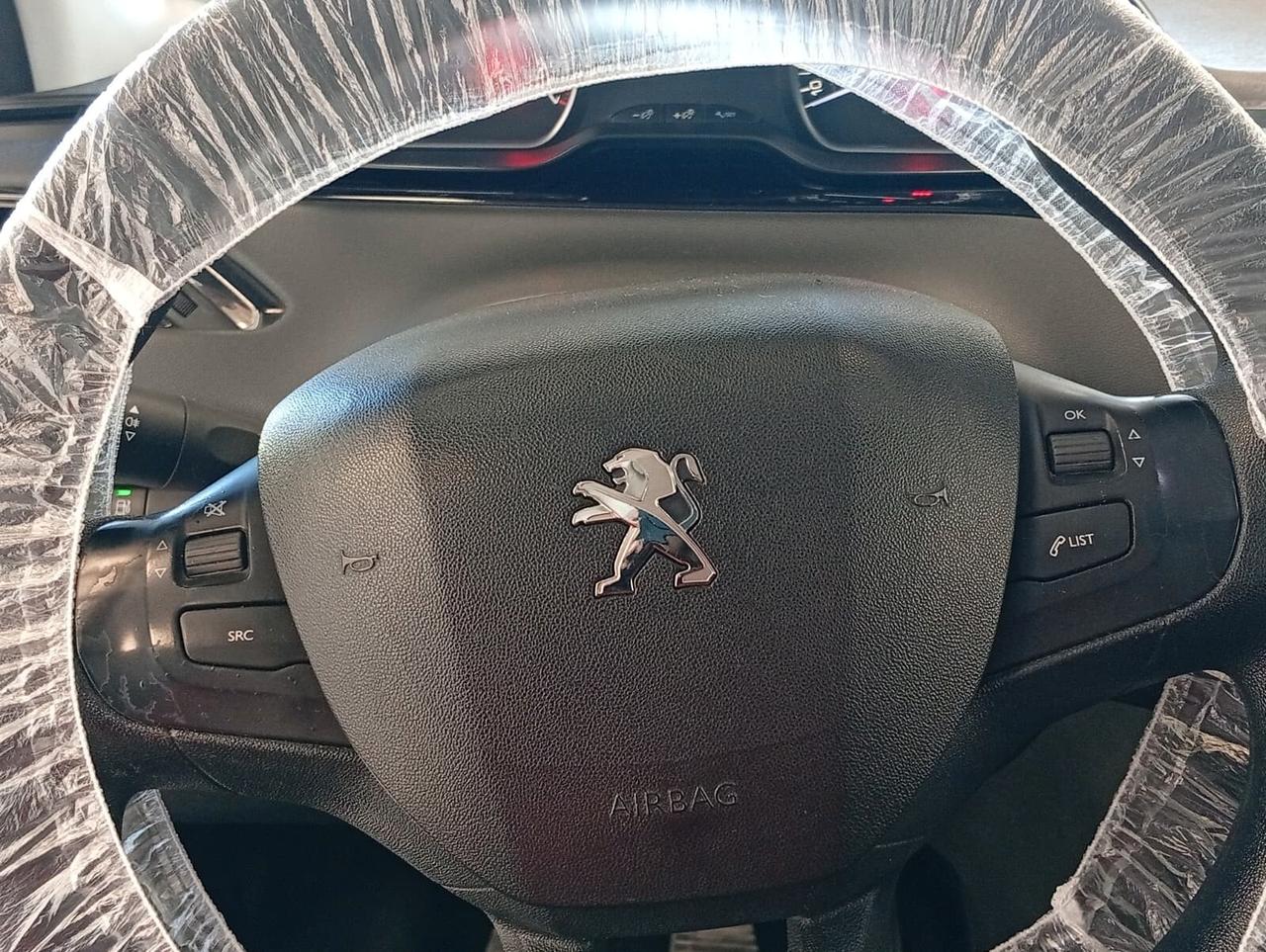 Peugeot 208 PureTech 82 5p. GPL Allure