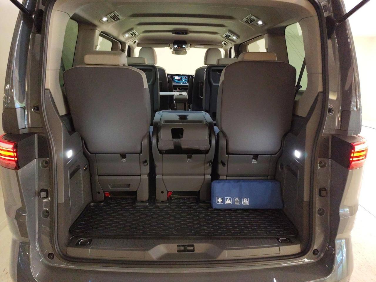 Volkswagen Multivan T7 2.0 tdi Space 150cv 7 Posti