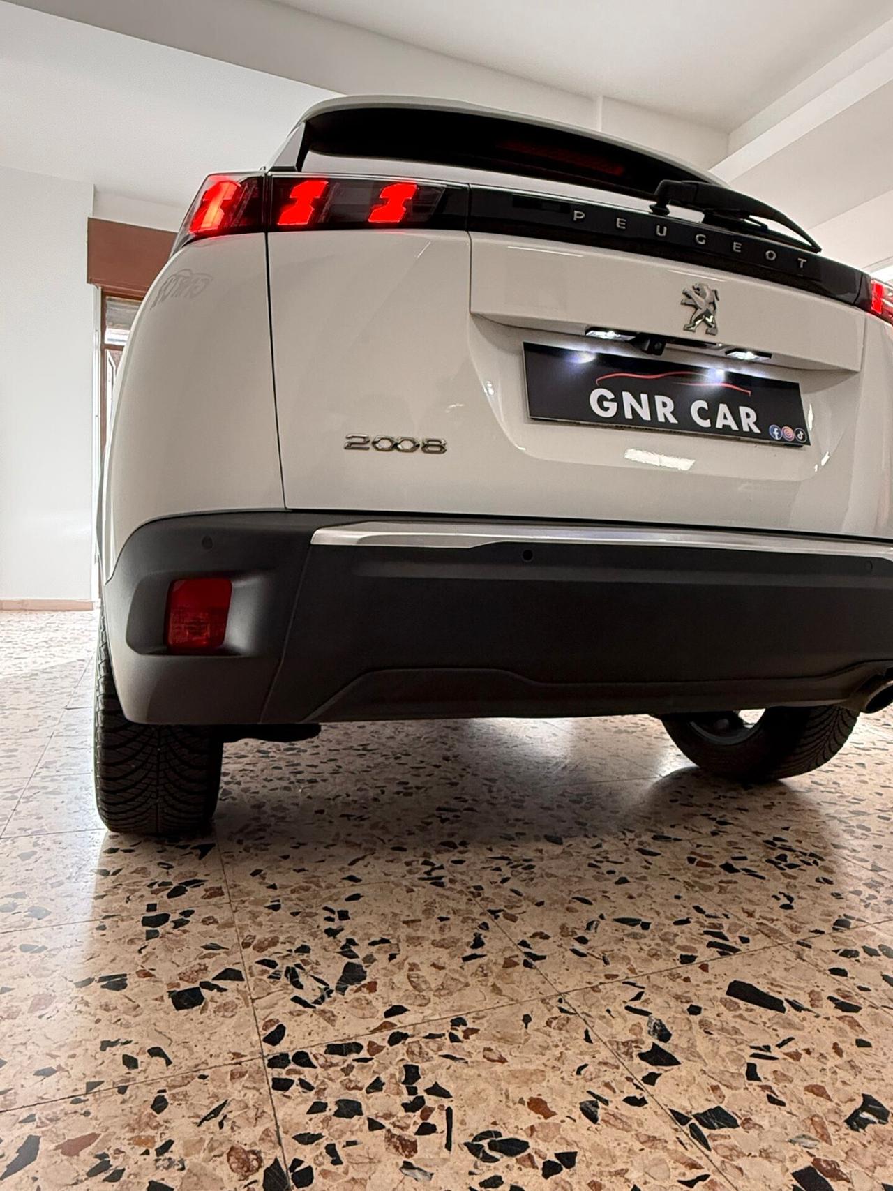 Peugeot 2008 BlueHDi 130 S&S EAT8 Allure