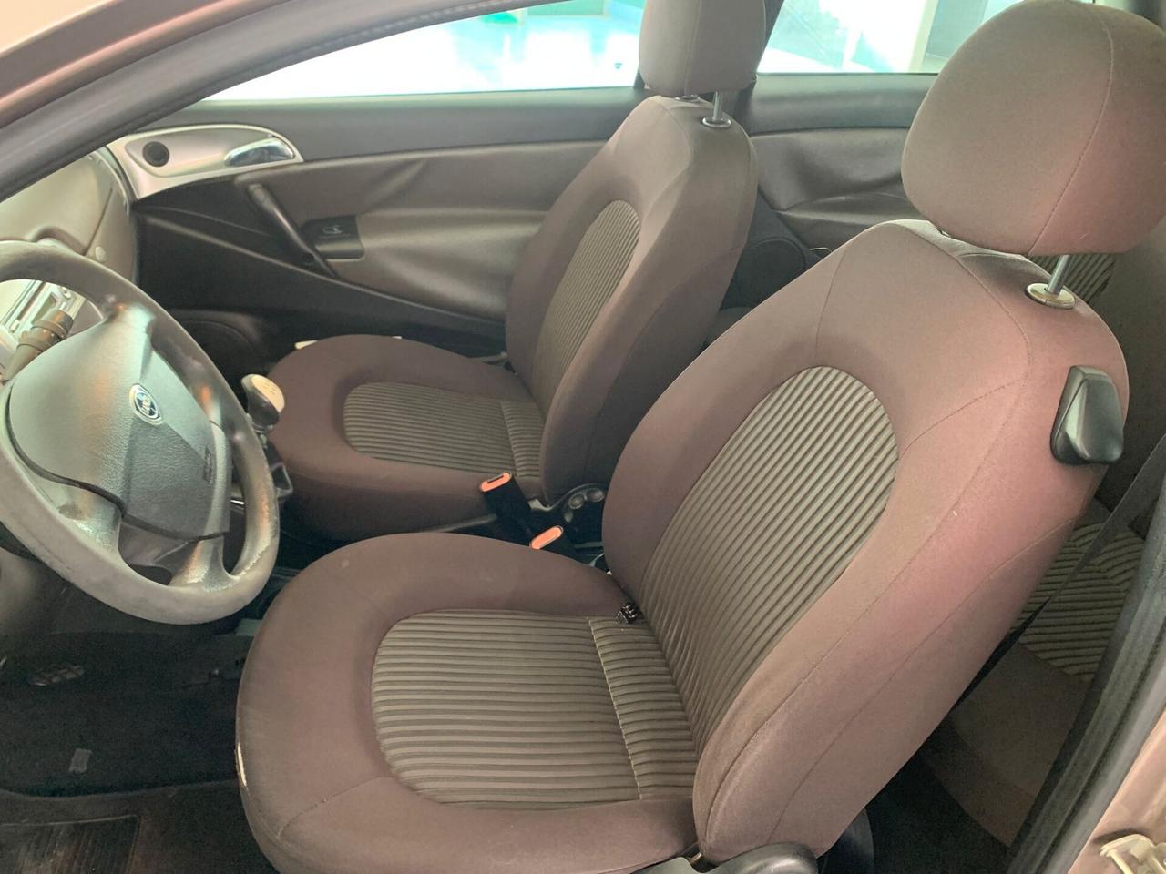 Lancia Ypsilon 1.2 69 CV Diva