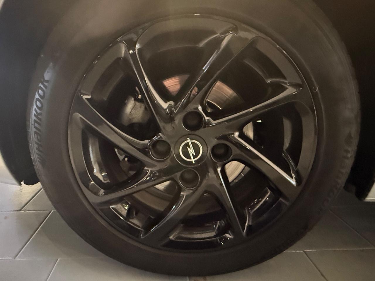 Opel Corsa 1.2 Edition