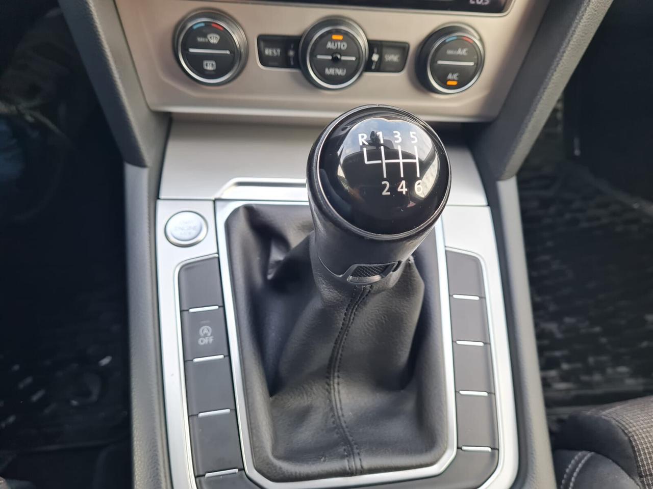 Volkswagen Passat PARI AL NUOVO