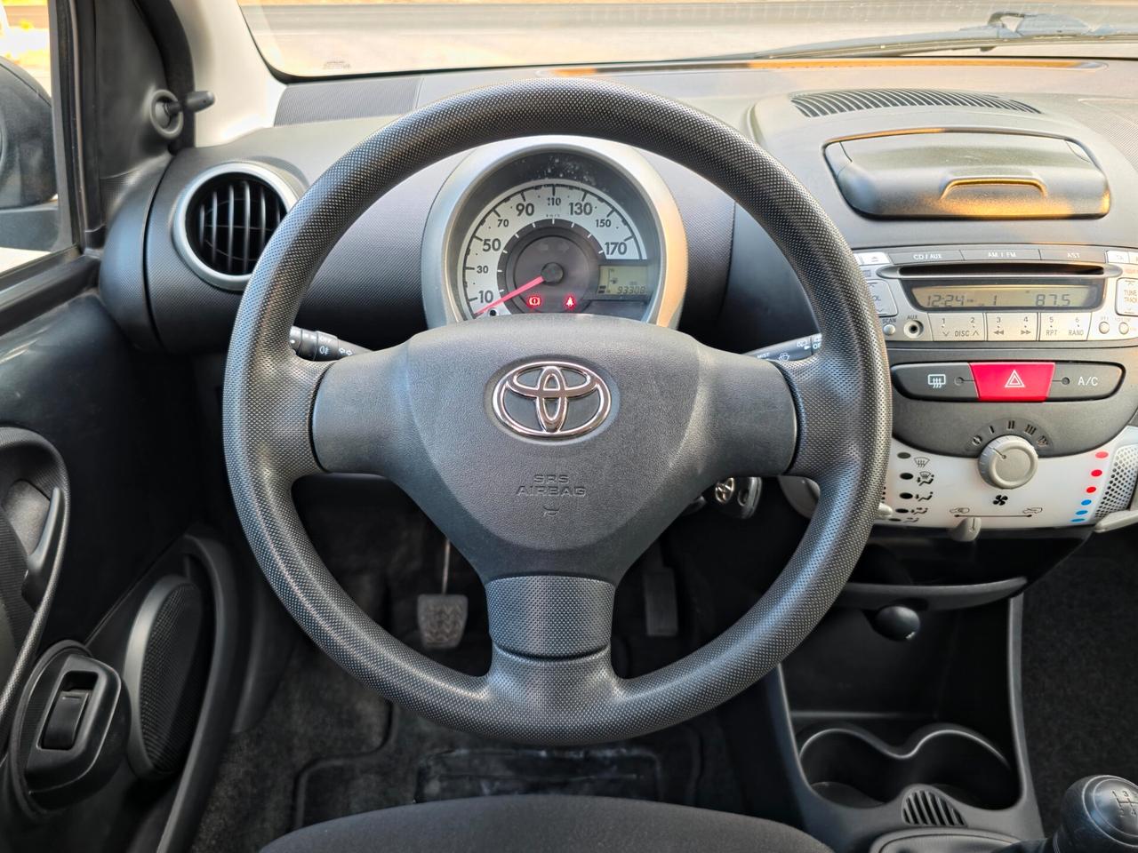 Toyota Aygo 1.0 12V VVT-i 5 porte Cool Soda Connect CV-68 E5B Manuale NEO 2014