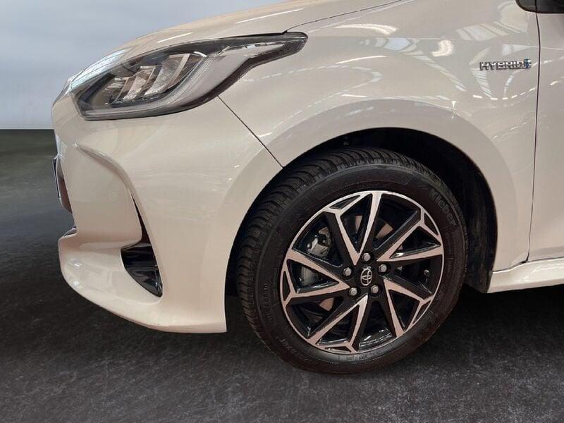 Toyota Yaris Hybrid Trend MY22