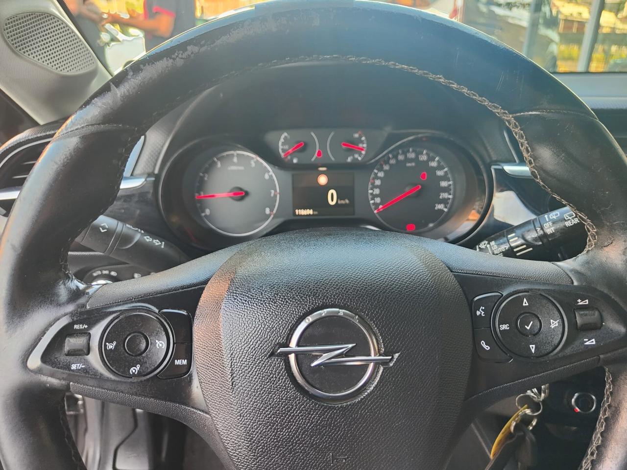 Opel Corsa 1.2 Elegance bicolor UNIPRO 75CV