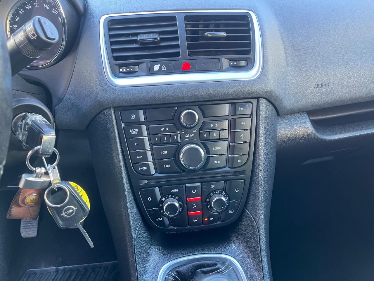 OPEL MERIVA - NEOPATENTATI