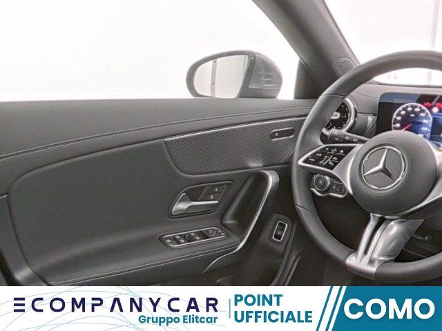 MERCEDES-BENZ CLA 180 Automatic Shooting Brake Progressive Advanced