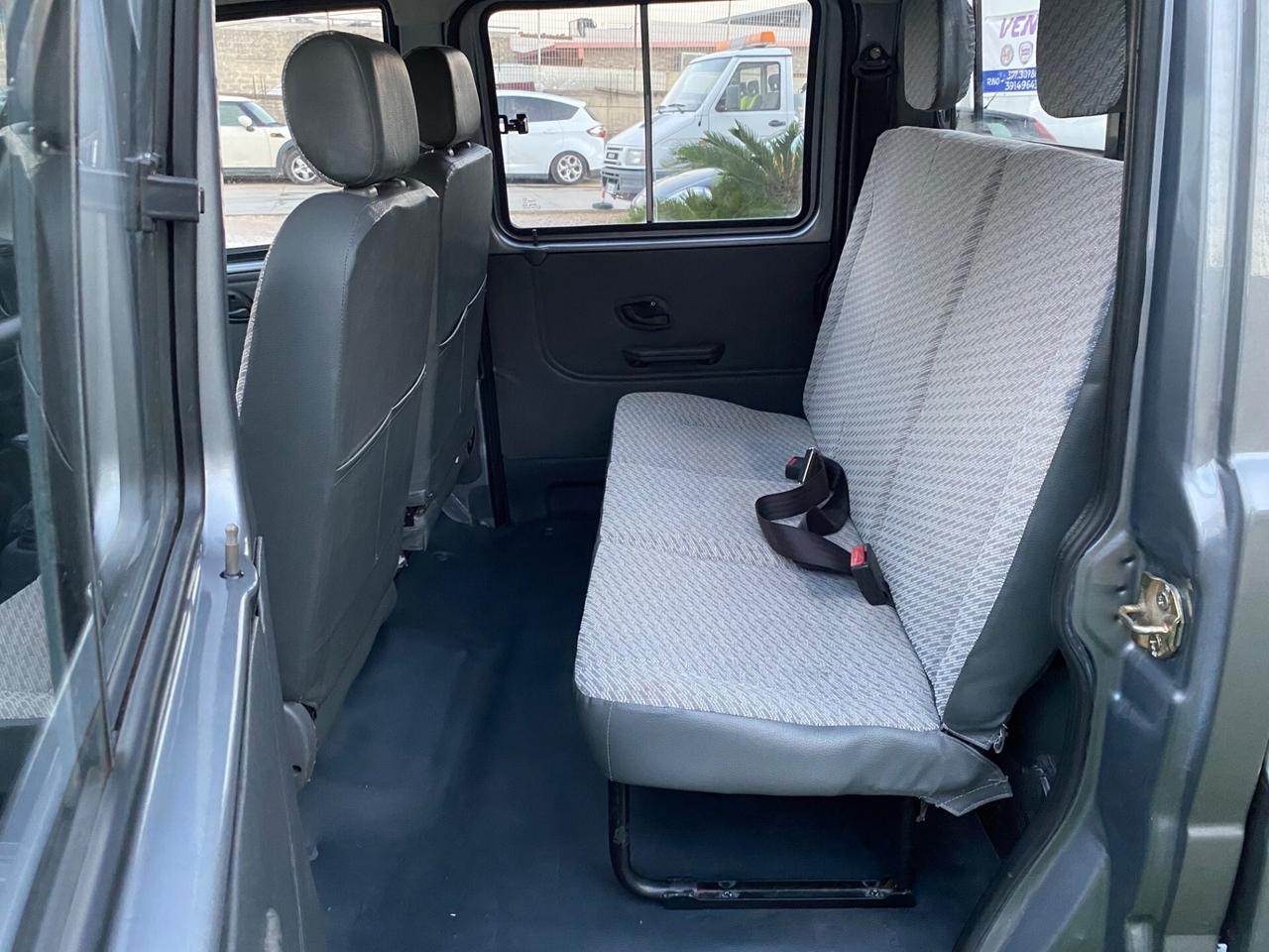 Giotti Victoria Altro Mini Truck K02 Doppia Cabina