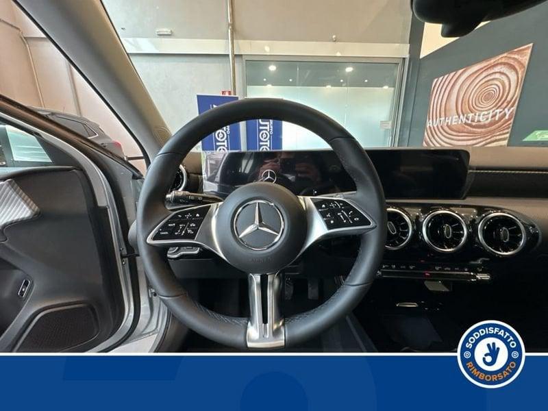 Mercedes-Benz Classe A A 250 e Plug-in hybrid Automatic Advanced Progressive