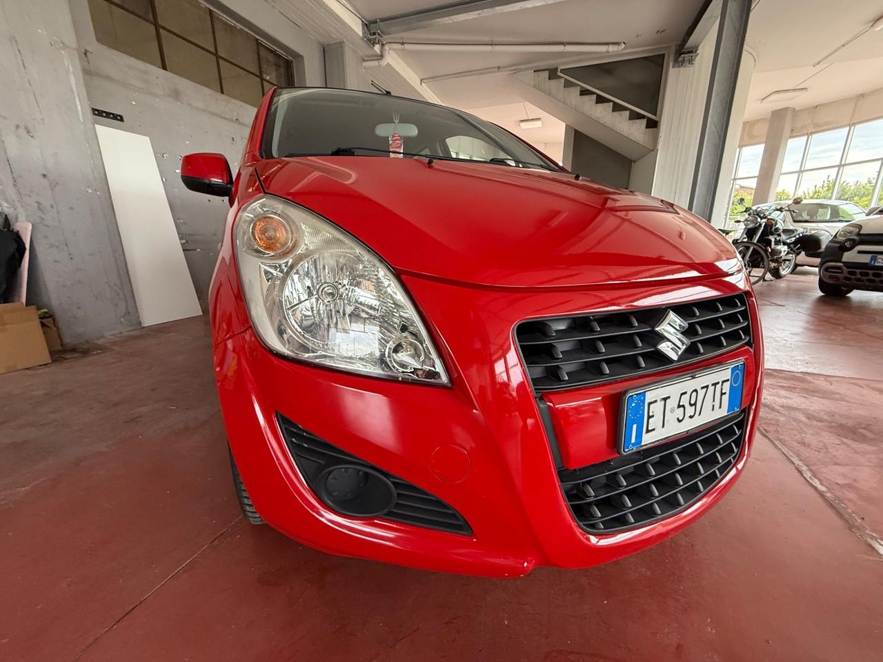 Suzuki Splash 1.0 VVT GL Style Start & Stop solo da QUALITYCARS PESCARA