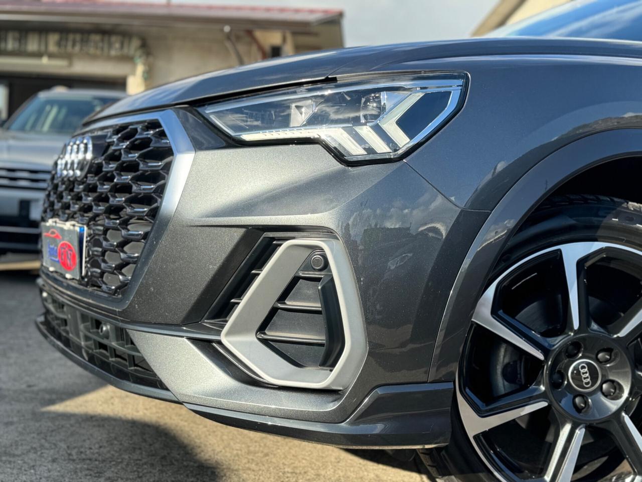 Audi Q3 SPB 35 TDI quattro S tronic S line edition