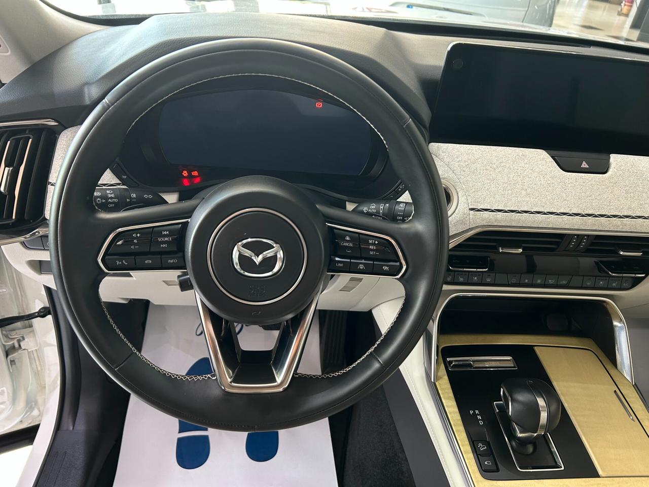 Mazda CX-60 3.3L e-Skyactiv D 249 CV MHEV AWD Takumi PROMO