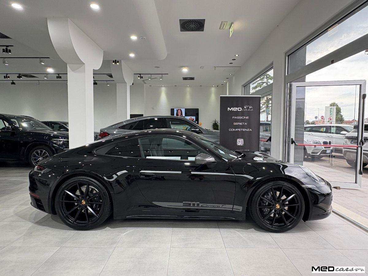 PORSCHE - 992