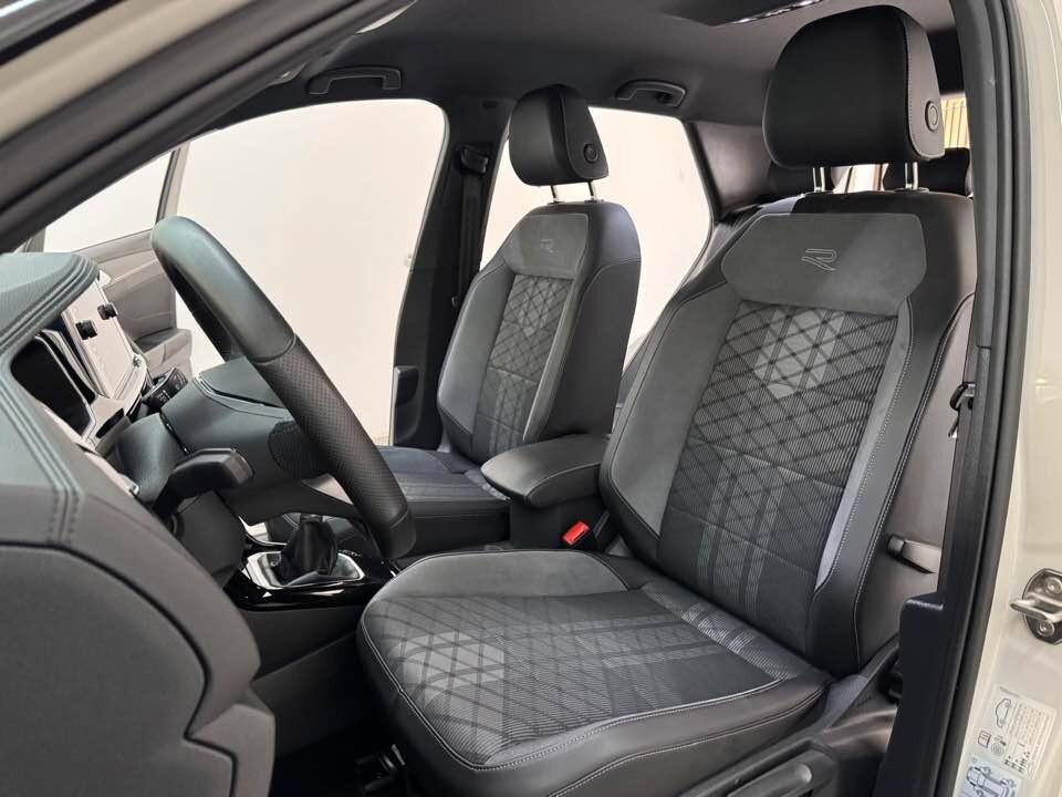 Volkswagen T-Roc 1.0 TSI R-Line 2023