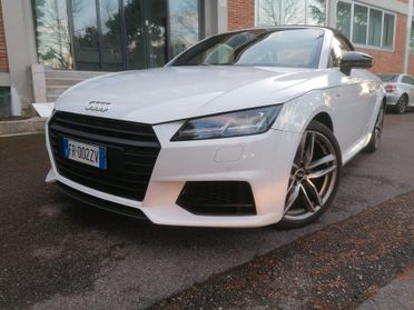 Audi TT Roadster 1.8 TFSI S tronic Design