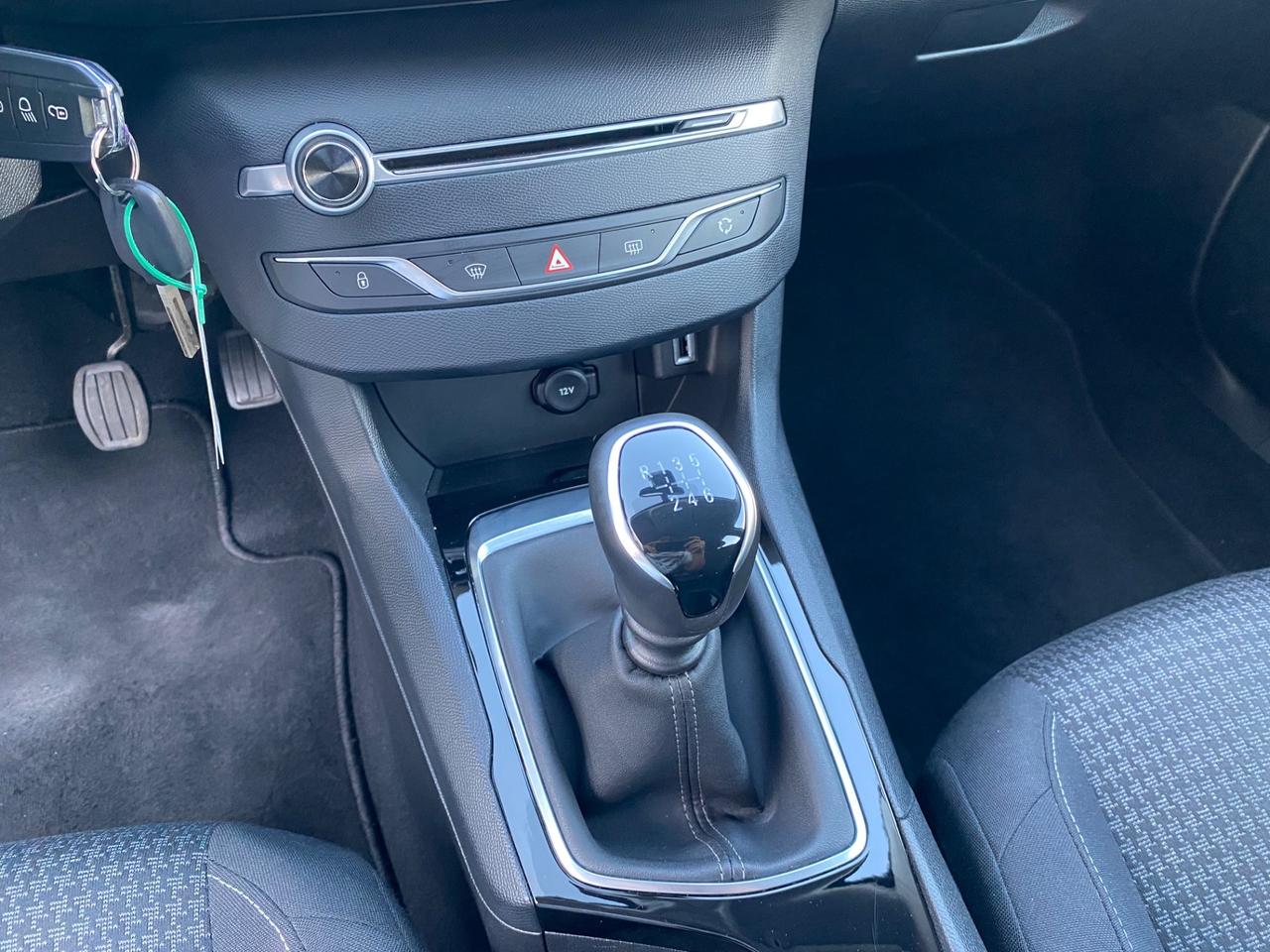 Peugeot 308 My21 Sw 1.5 130 Cv S&S Business