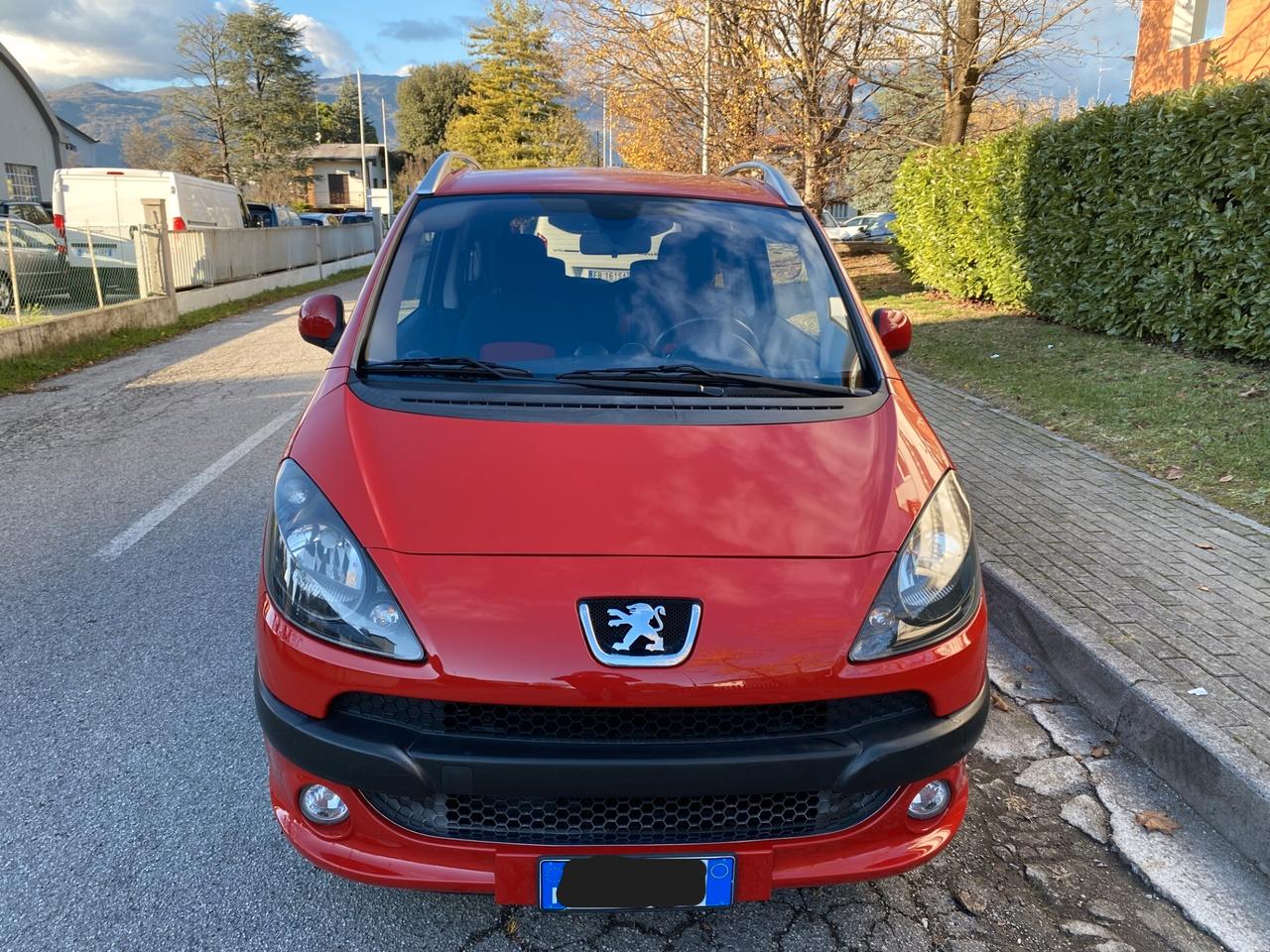 Peugeot 1007 1.4 Happy AUTOMATICA