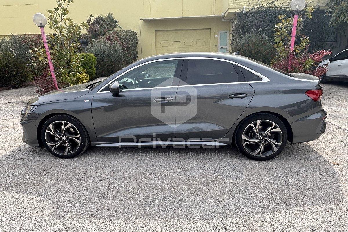 AUDI A3 Sedan 35 TDI S tronic S line edition